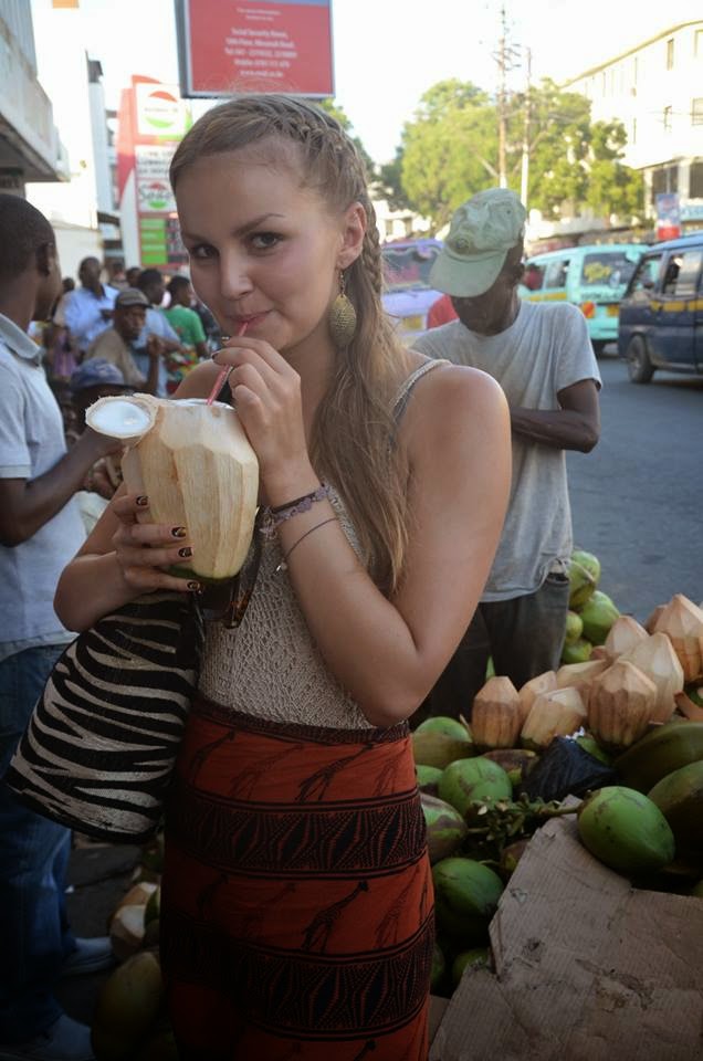Volunteer fieldwork in a Nairobi market